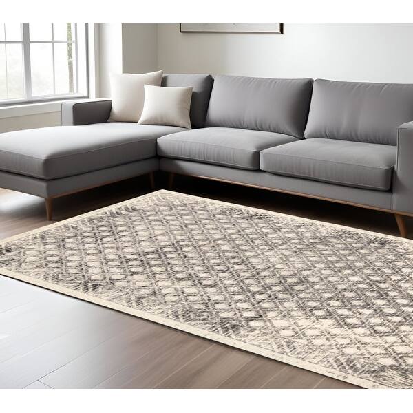 HomeRoots 7' X 10' Ivory and Black Abstract Area Rug - 7' x 7' Round ...