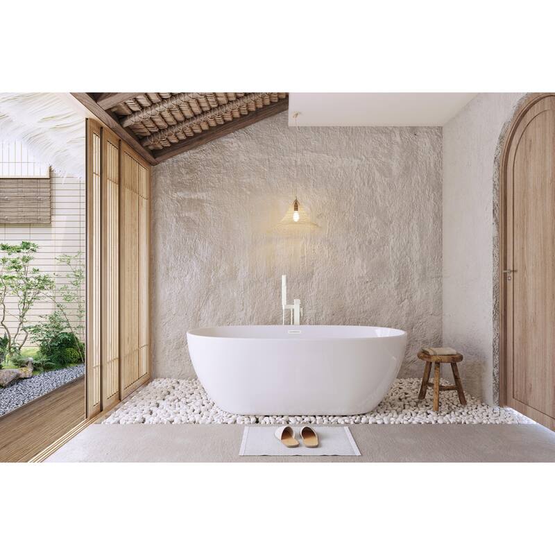 Adler Soaking Bathtub in Glossy White