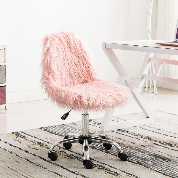 Pink fuzzy deals computer chair