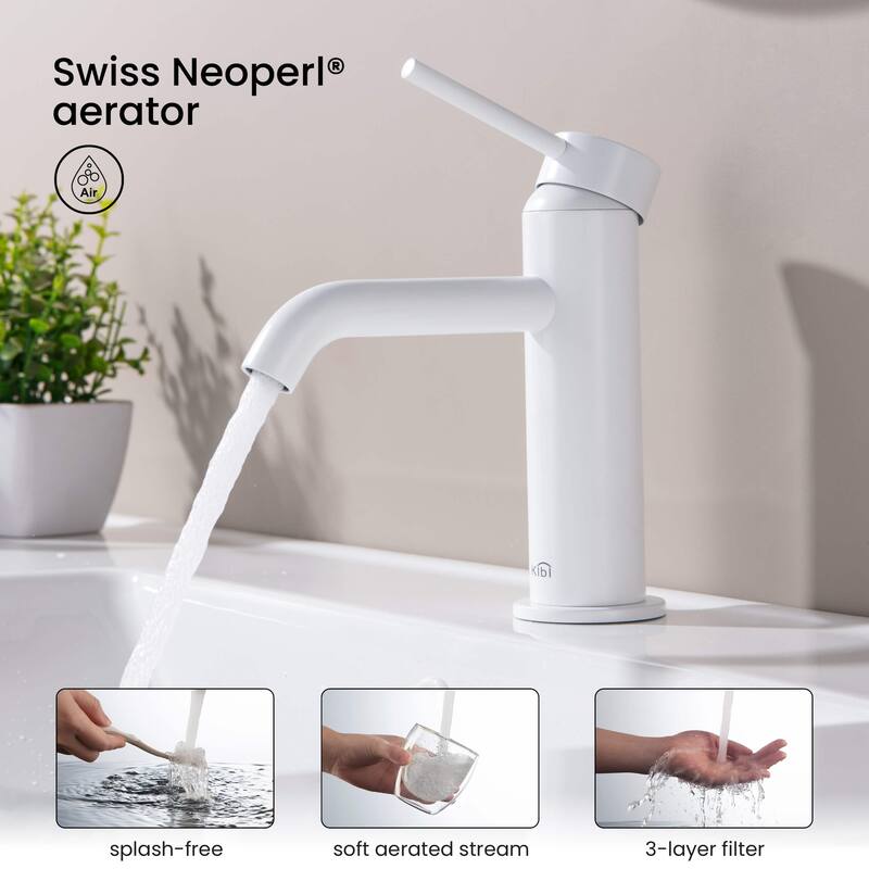 Lead Free Single Handle Bathroom Faucet with Water Hose