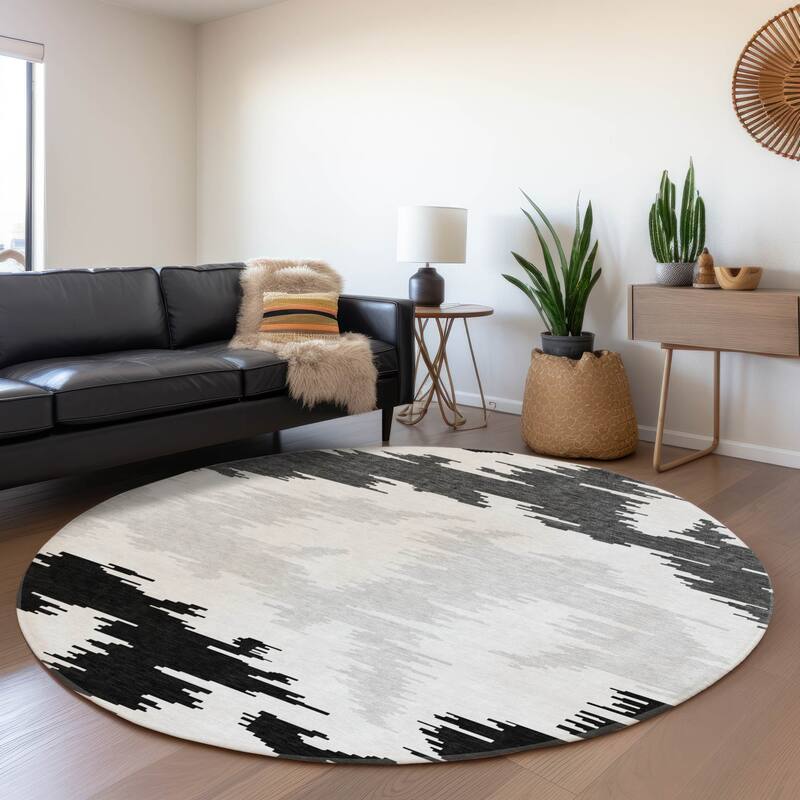 Machine Washable Indoor/ Outdoor Chantille Modern Boho Rug