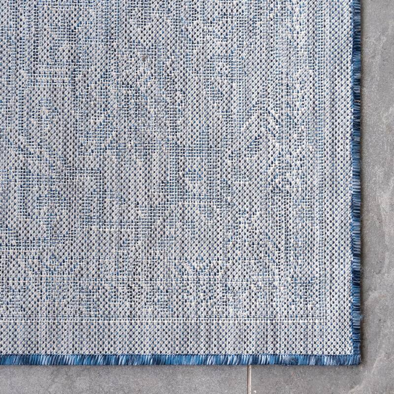 Outdoor Nirie Collection Area Rug