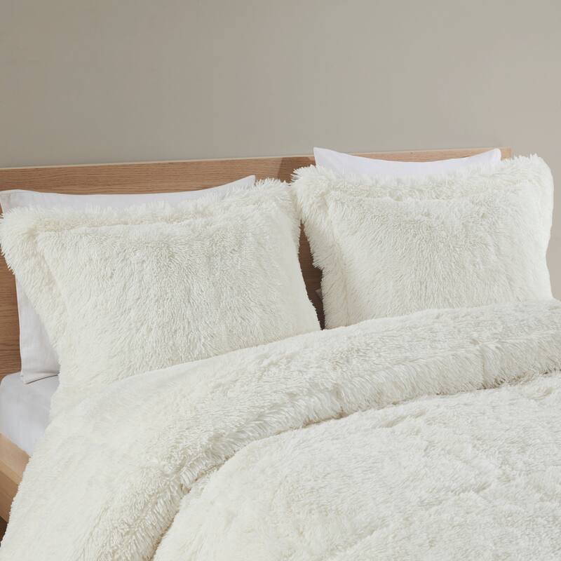Intelligent Design Leena Shaggy Long Fur Comforter Mini Set
