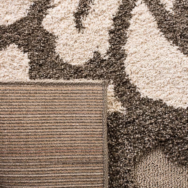 SAFAVIEH Florida Shag Nanny Floral Scroll 1.2-inch Thick Rug