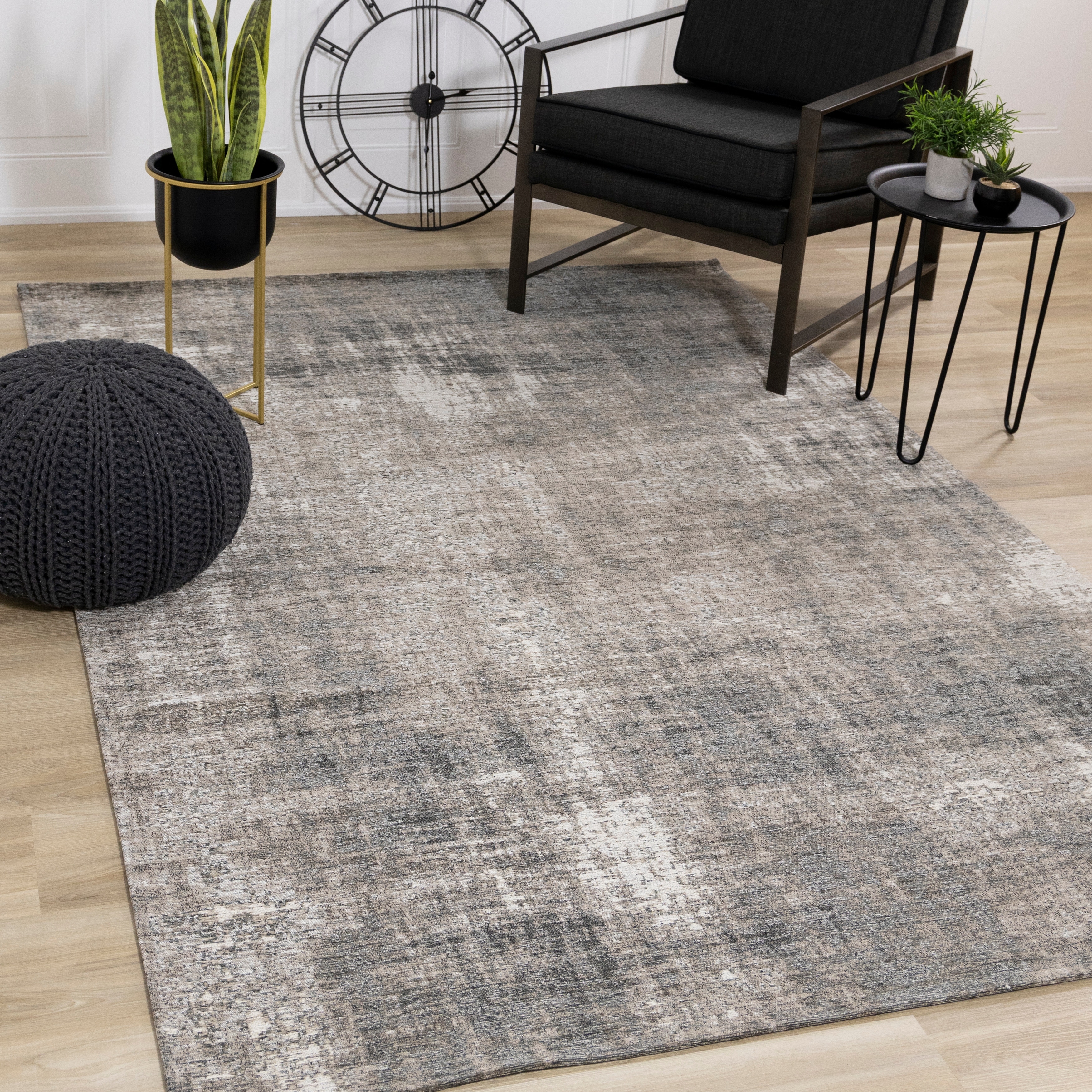 Kylie Collection - Grey Distressed Rug