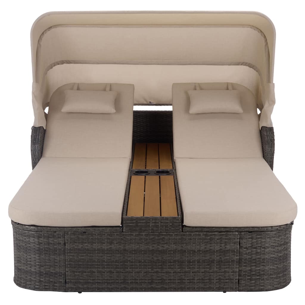 SAFAVIEH Outdoor Living Victoria Double Daybed - 65"W x 82"D x 56"H