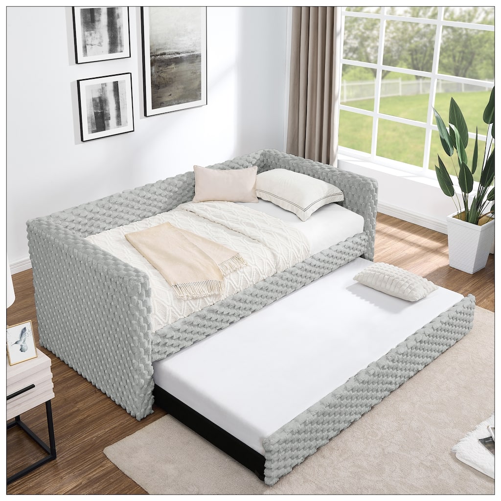 Twin Size Daybed The bottom pulls out to form a bed