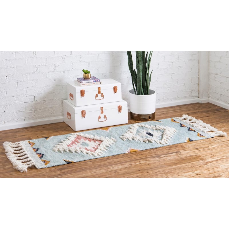 Southwestern/Lodge Izhobert Collection Area Rug