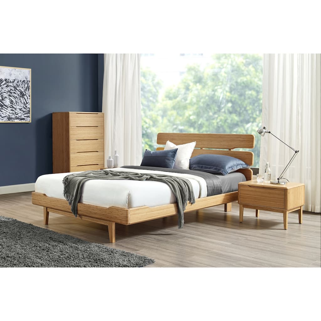 Dylan 4pc King Platform Bedroom Set with Chest in Golden