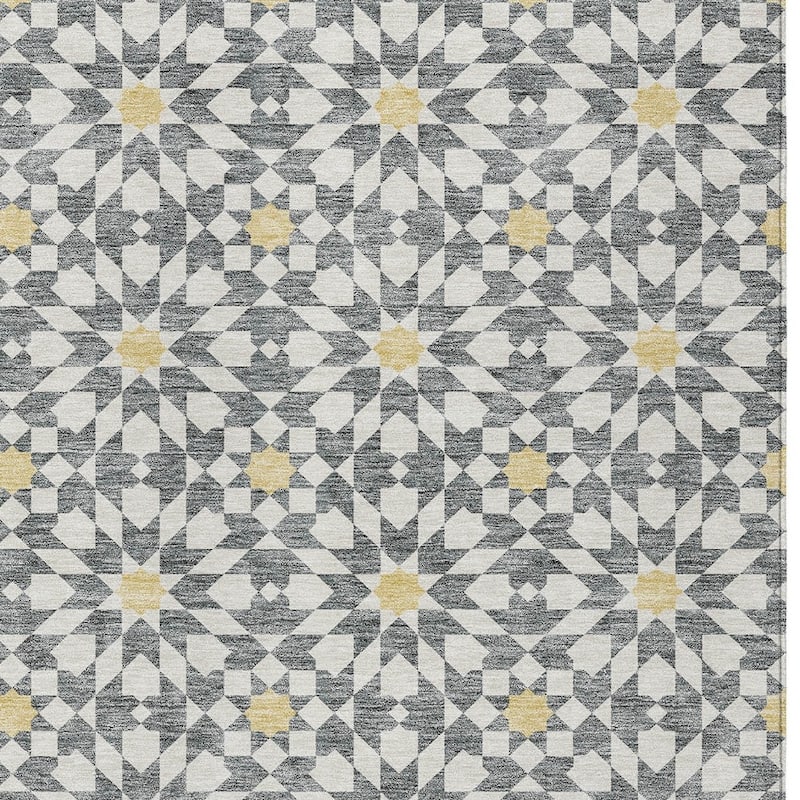 HomeRoots Floral Medallion Transitional Rectangle Outdoor Rug