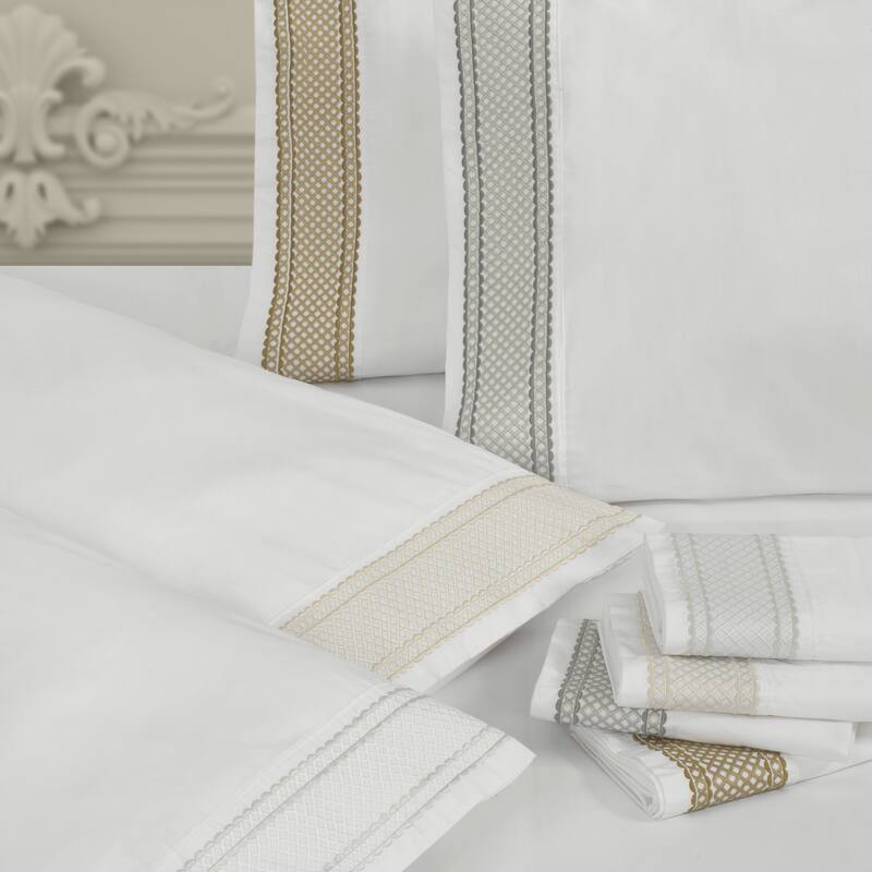J. Queen New York Monarch Embroidered Sheet Set