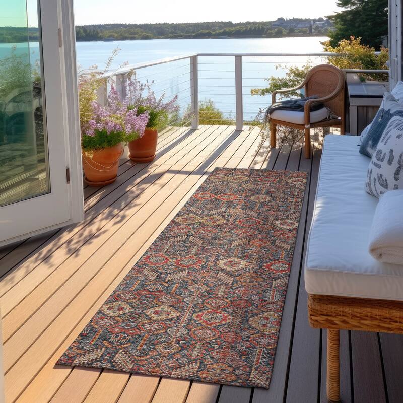 Machine Washable Indoor/ Outdoor Traditional Boho Chantille Rug