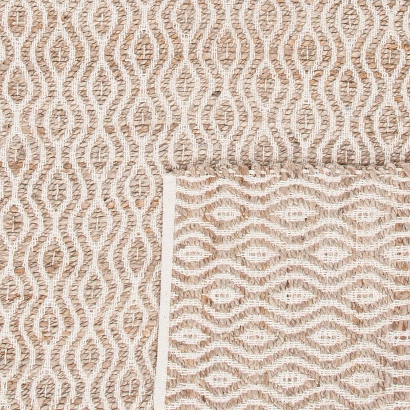 SAFAVIEH Handmade Cape Cod Evelijn Coastal Jute Rug
