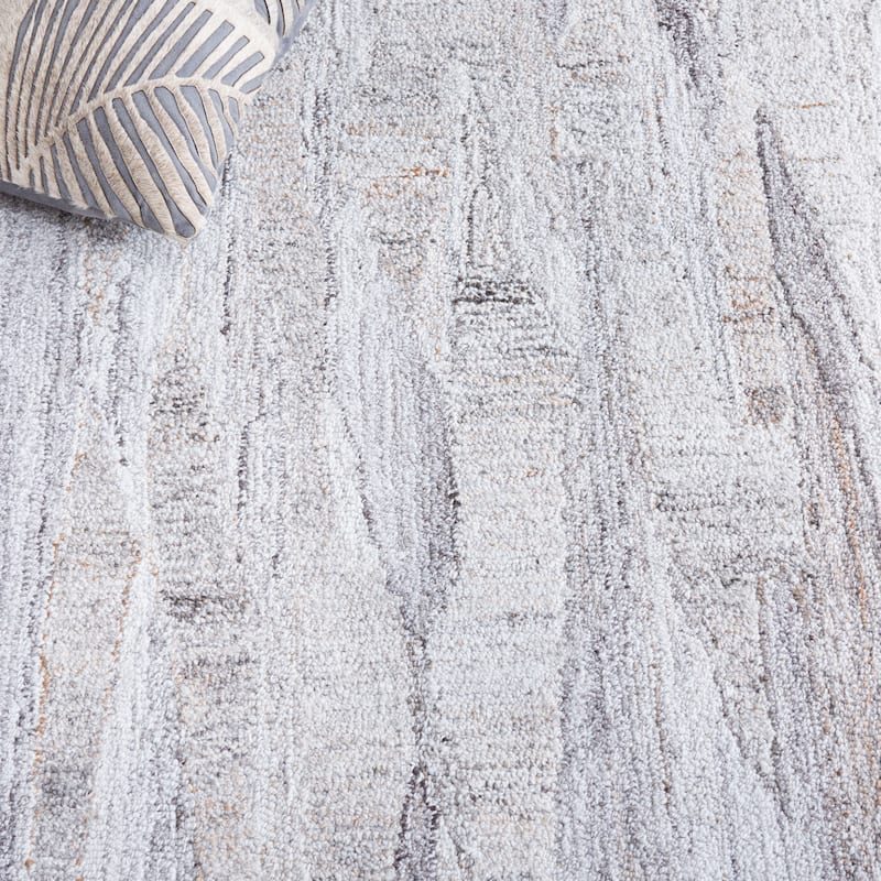 SAFAVIEH Handmade Abstract Ainagul Contemporary Rug