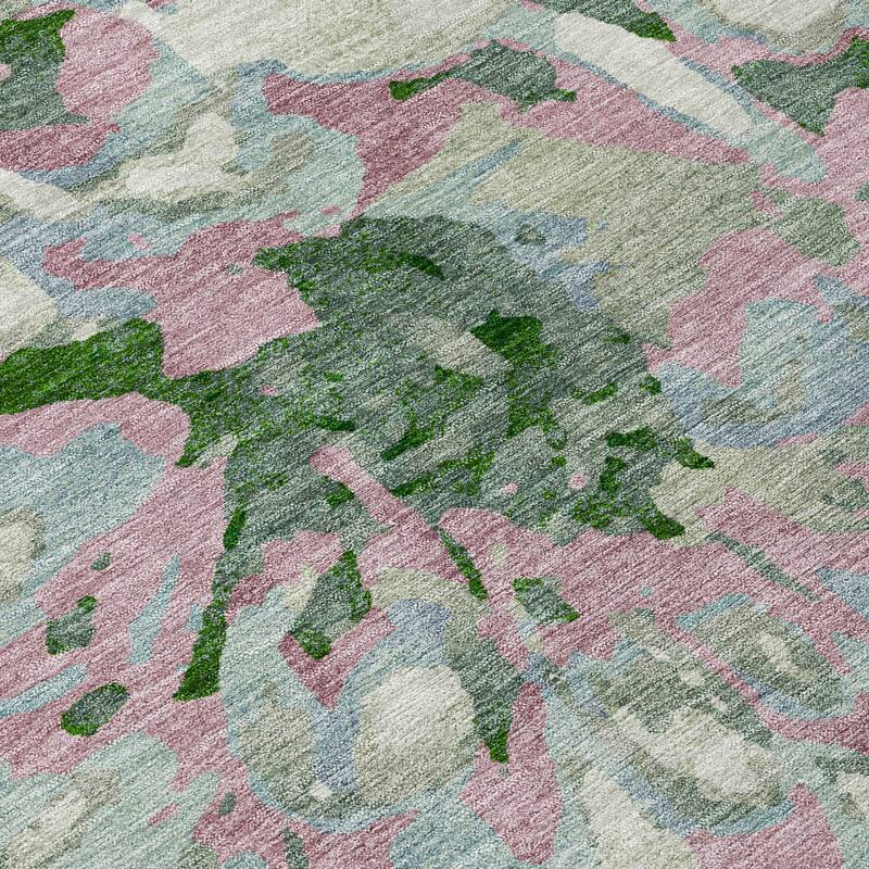 Machine Washable Indoor/ Outdoor Abstract Floral Chantille Rug