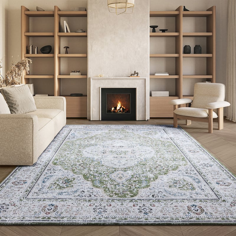 SAFAVIEH Tucson Machine Washable Slip Resistant Willa Traditional Rug