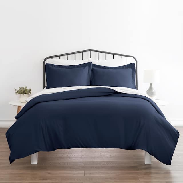 Becky Cameron Hotel Quality 3-Piece Oversized Duvet Cover Set - Navy - Full - Queen