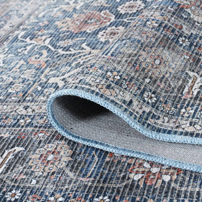 Alaska Machine-Washable Vintage Medallion Power-Loomed Area/Runner Rug