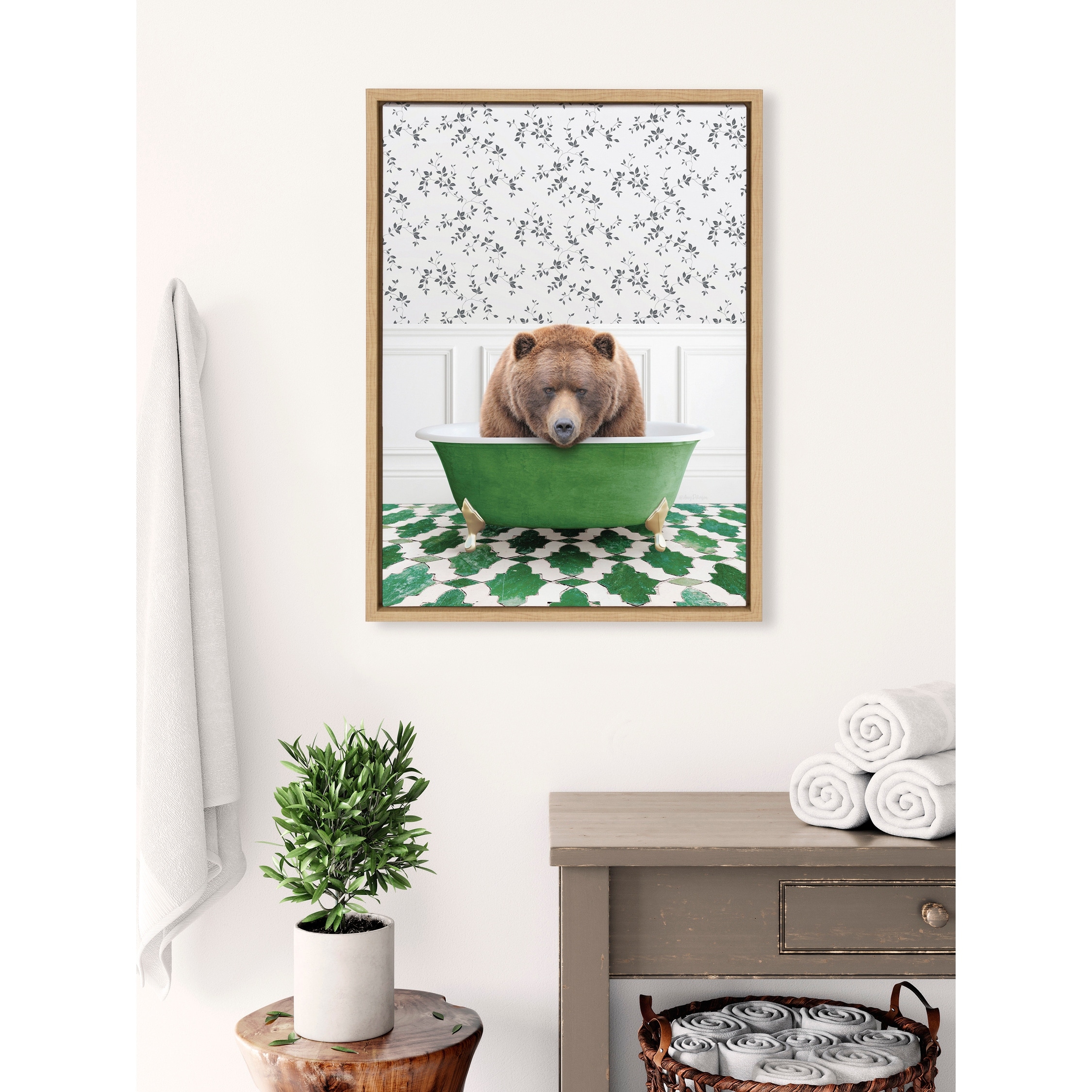 Kate and Laurel Sylvie Big Bear In Eclectic Bath Canvas by Amy Peterson
