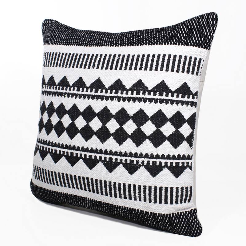 HomeRoots 20" X 20" Black And White 100% Cotton Geometric Zippered Pillow