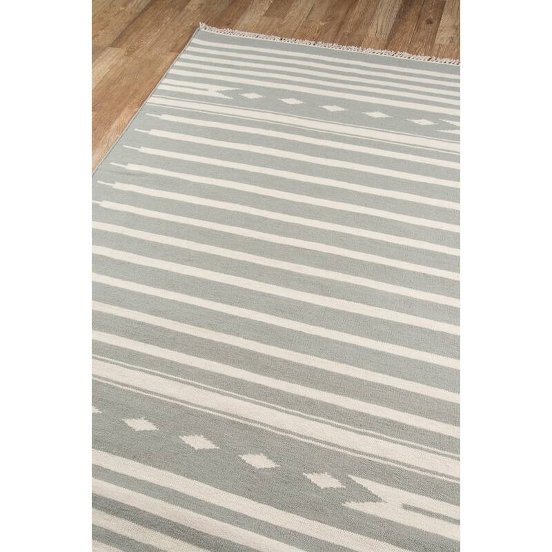 Skyline Decor Light Green Thompson Rugs in Rectangle Shape - Big