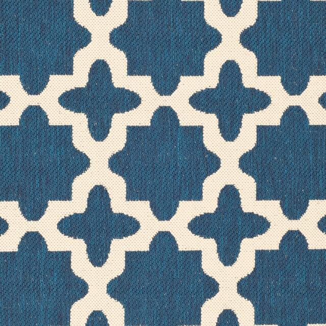 SAFAVIEH Courtyard Dorthey Indoor/ Outdoor Patio Backyard Rug