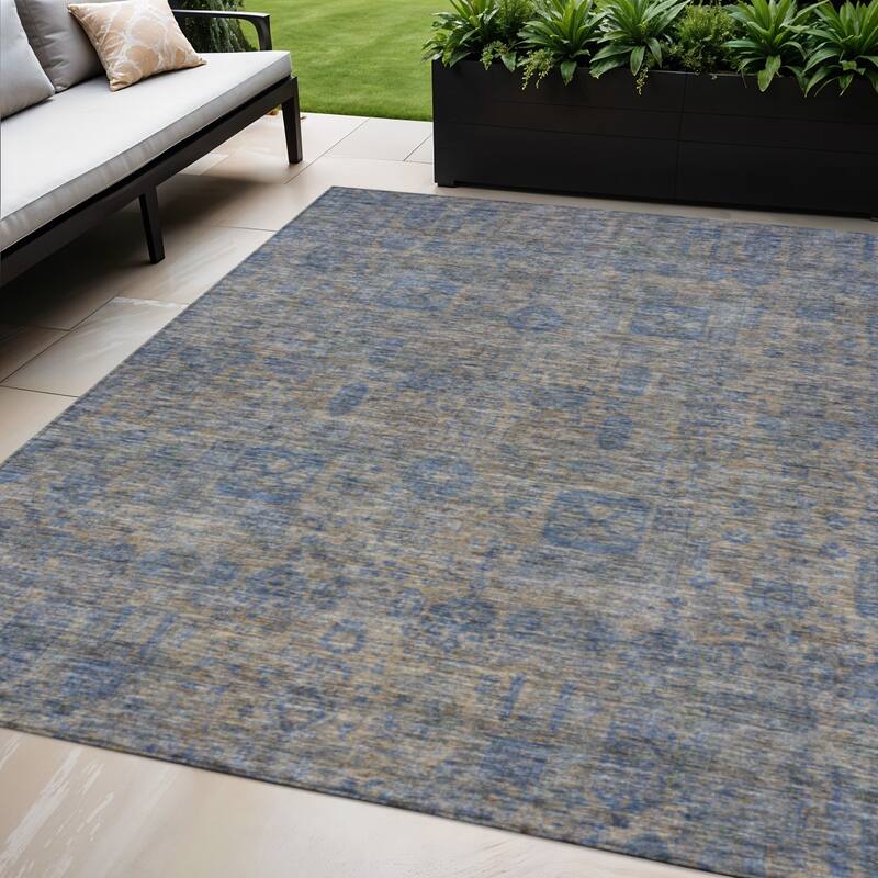 HomeRoots Oriental Transitional Rectangle Outdoor Rug - 5' X 8'