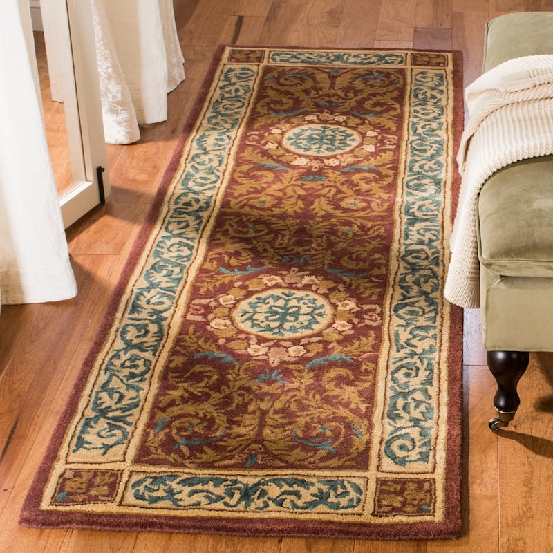 SAFAVIEH Handmade Empire Orvokki Traditional Oriental Wool Rug - 2'6" x 8' Runner - Burgundy/Gold