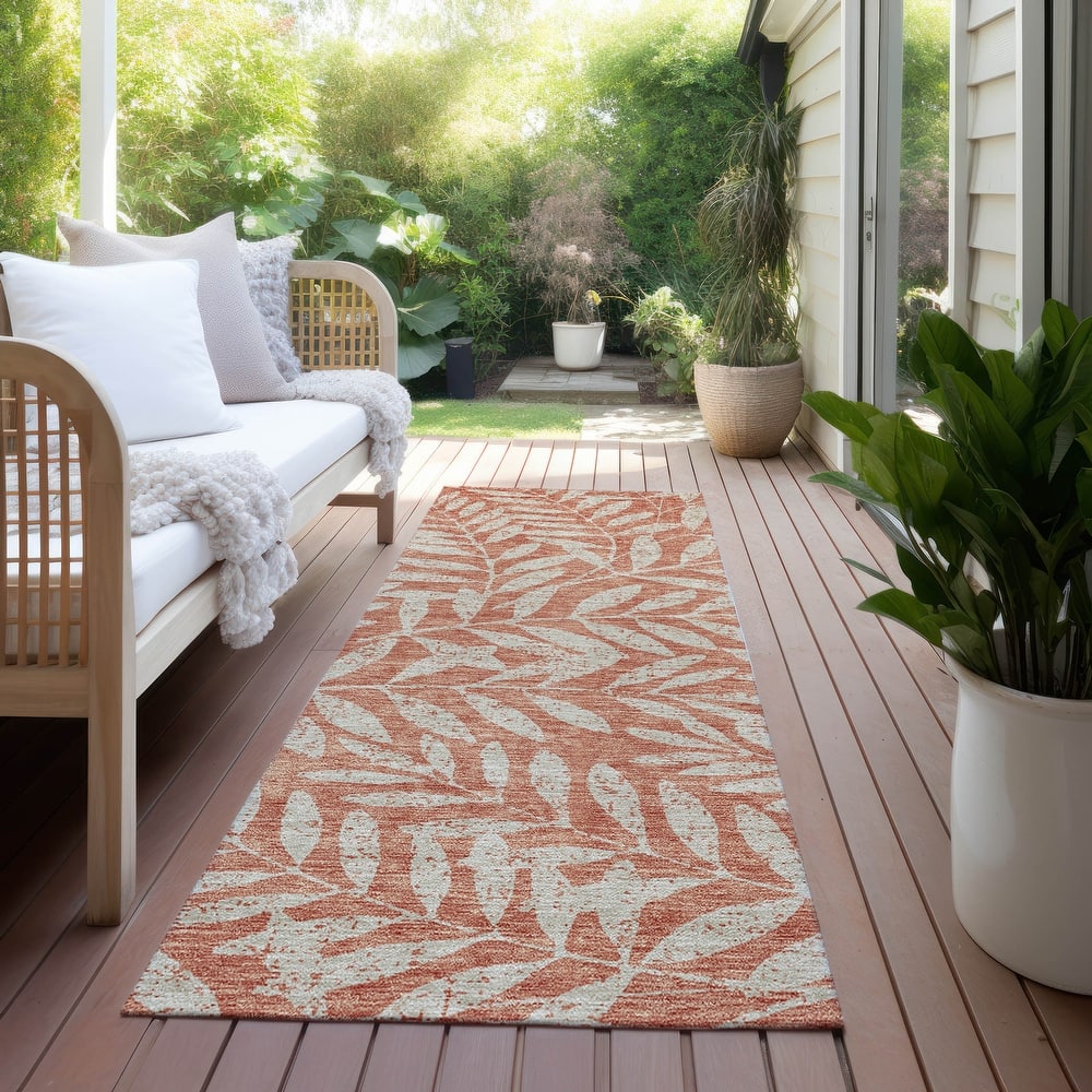 Machine Washable Indoor/ Outdoor Chantille Palm Rug