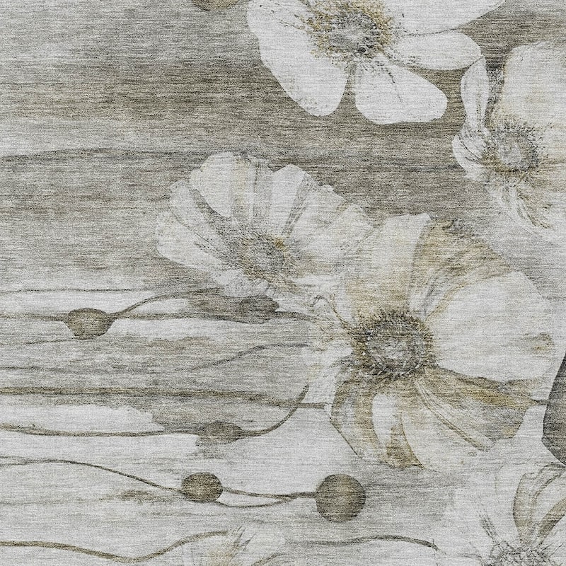 HomeRoots Floral Transitional Rectangle Outdoor Rug