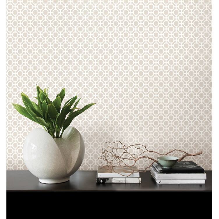 Brewster Beatrix Grey Modern Geometric Wallpaper - 20.5in x 396in x 0.025in