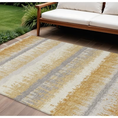 HomeRoots Striped Transitional Rectangle Outdoor Rug