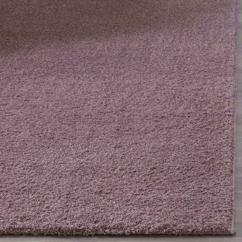 SAFAVIEH Velvet Shag Eusebia Solid Polyester Rug