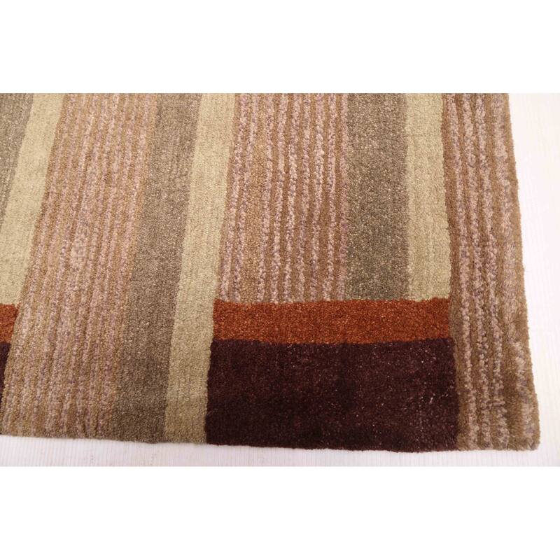 ECARPETGALLERY Hand-knotted Opulence Brown Wool Rug - 4'0 x 5'11