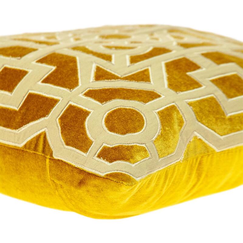18" Yellow and Beige Transitional Square Throw Pillow