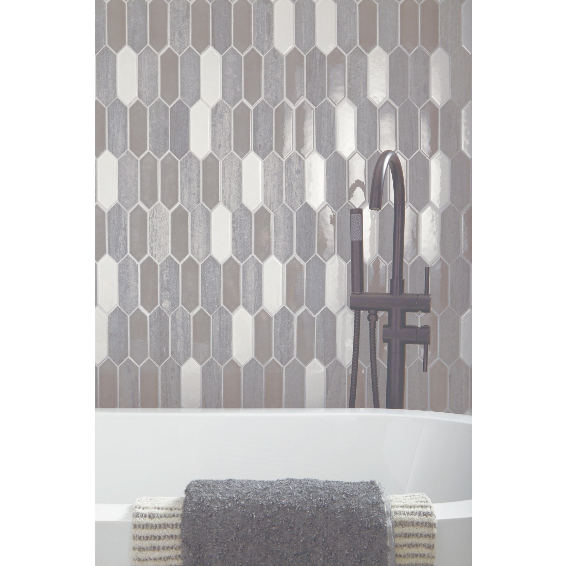 Daltile Dadblleafms1p Fonte 3 X 6 Marque Rain Drop Mosaic Wall Overstock 30302988