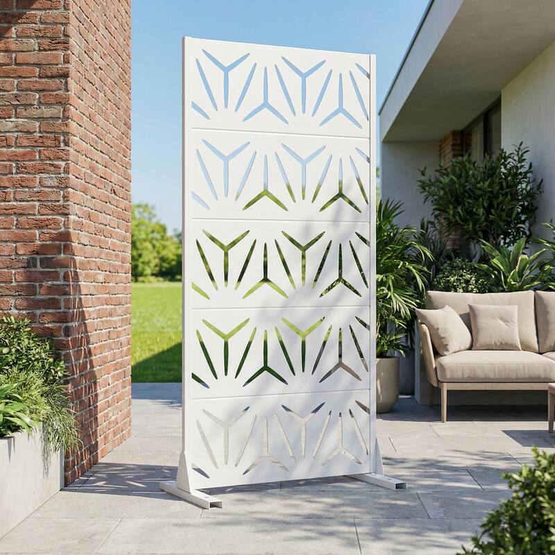 72" H×47"W Dovelina Black Outdoor Freestanding Metal Privacy Screen Decorative Garden Fence