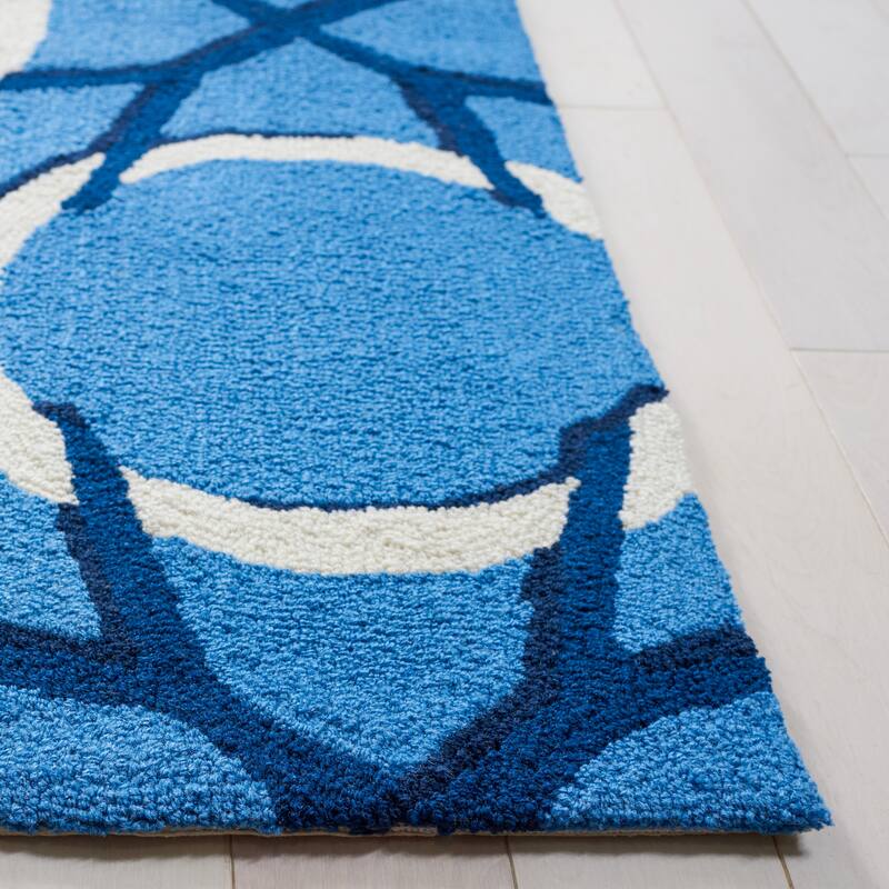 SAFAVIEH Handmade Four Seasons Penka Floral Rug
