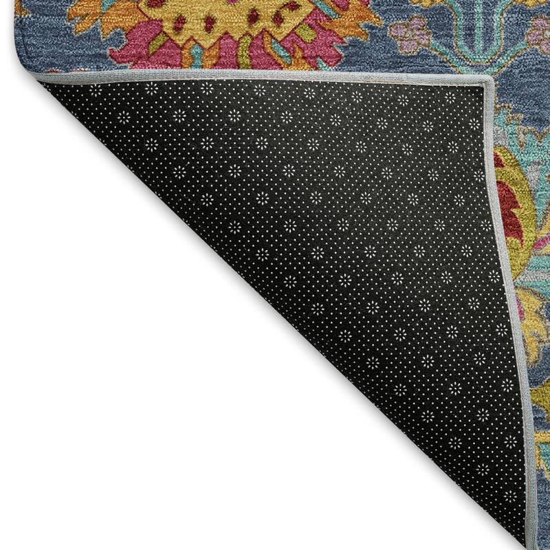 Machine Washable Indoor/ Outdoor Traditional Kashan Chantille Rug
