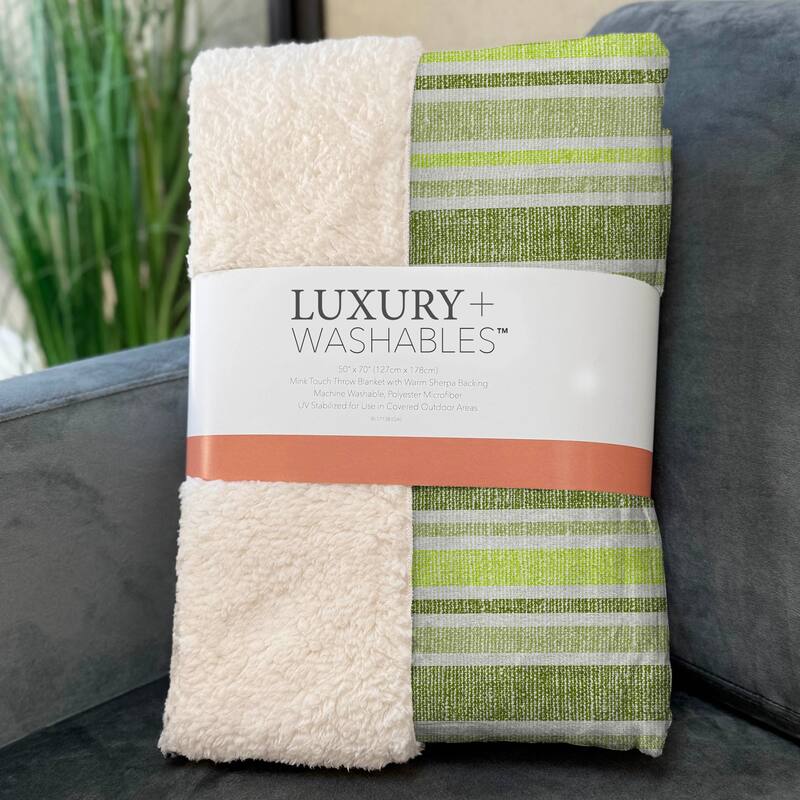 Premium Machine Washable Modern Stripe Sherpa Throw Blanket