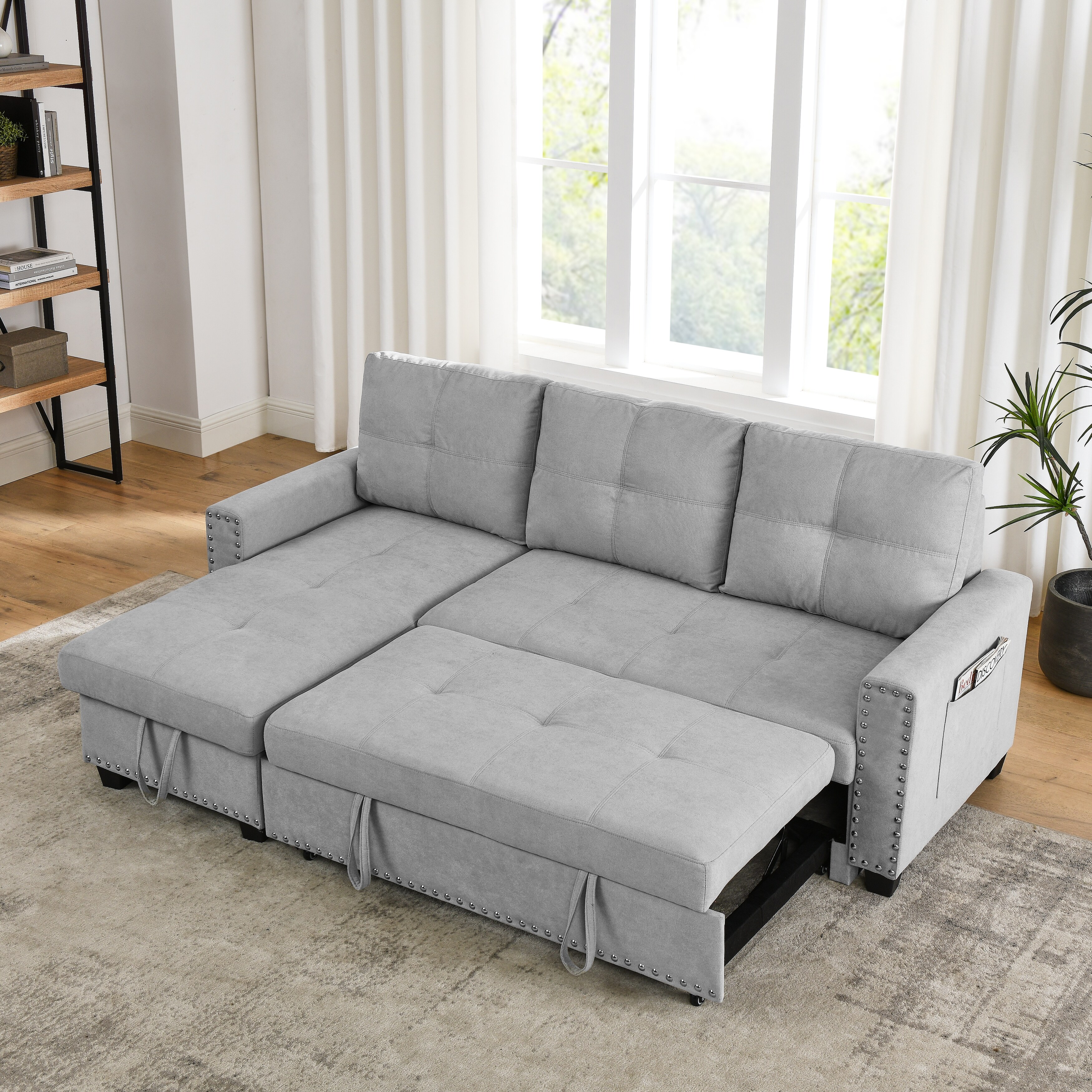 lounge with reversible chaise