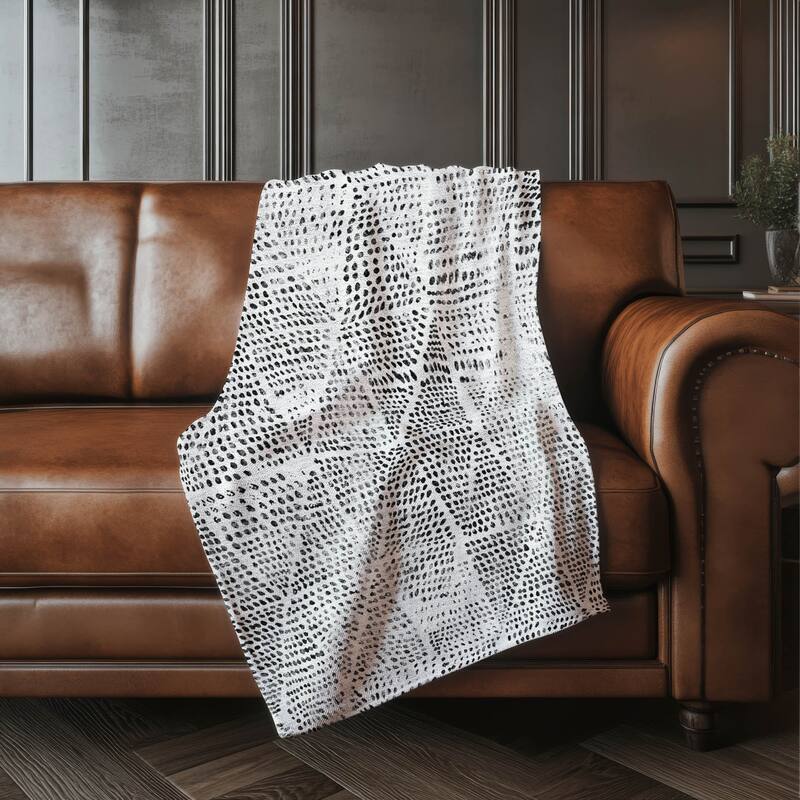 Premium Machine Washable Casual Diamond Sherpa Throw Blanket - Pewter - 4'2" x 5'10"