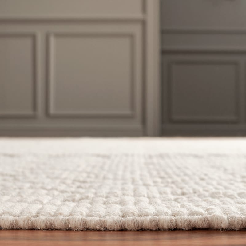 Martha Stewart Handmade Shpresa Contemporary Wool Rug