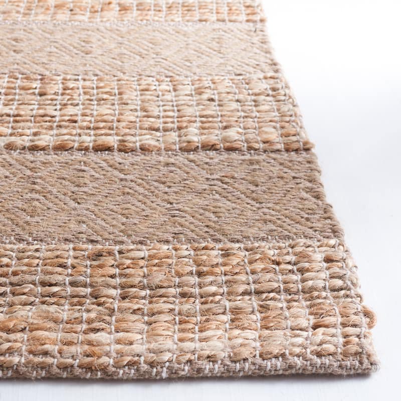 SAFAVIEH Handmade Natural Fiber Jalynn Geometric Seagrass Rug
