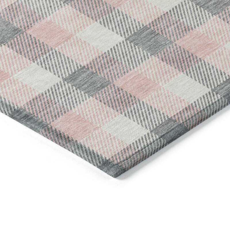 HomeRoots Plaid Transitional Rectangle Outdoor Rug