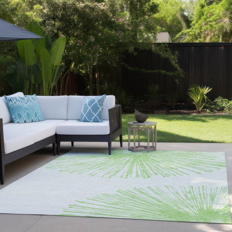 Machine Washable Indoor/ Outdoor Chantille Contemporary Burst Rug