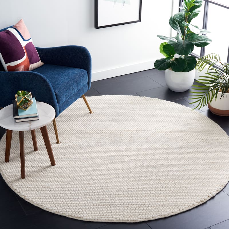 SAFAVIEH Handmade Natura Gerta Wool Rug - 4' Round - Ivory - Round