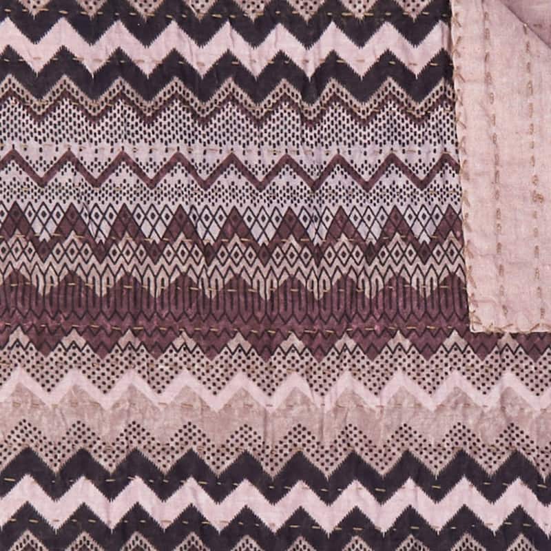 HomeRoots 50" X 70" Pink And Black Cotton Quilted Chevron Plush Throw Blanket