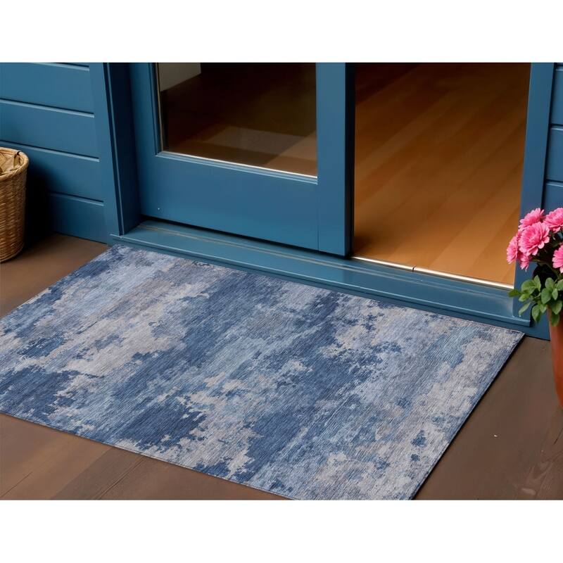 HomeRoots Abstract Transitional Rectangle Outdoor Rug - 3' x 5'
