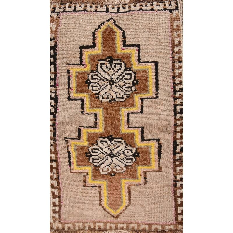Hand Knotted Oriental 100% Wool Carpet Transitional Geometric Beige & Ivories Anatolian Area Rug - 2' 8'' X 1' 7''